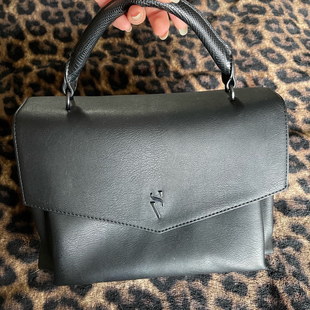 Small square round handle bag